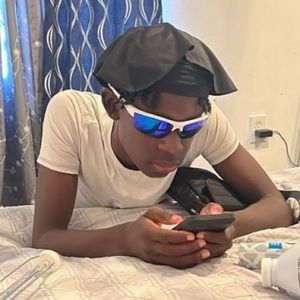 Meet your Posher, Joshua